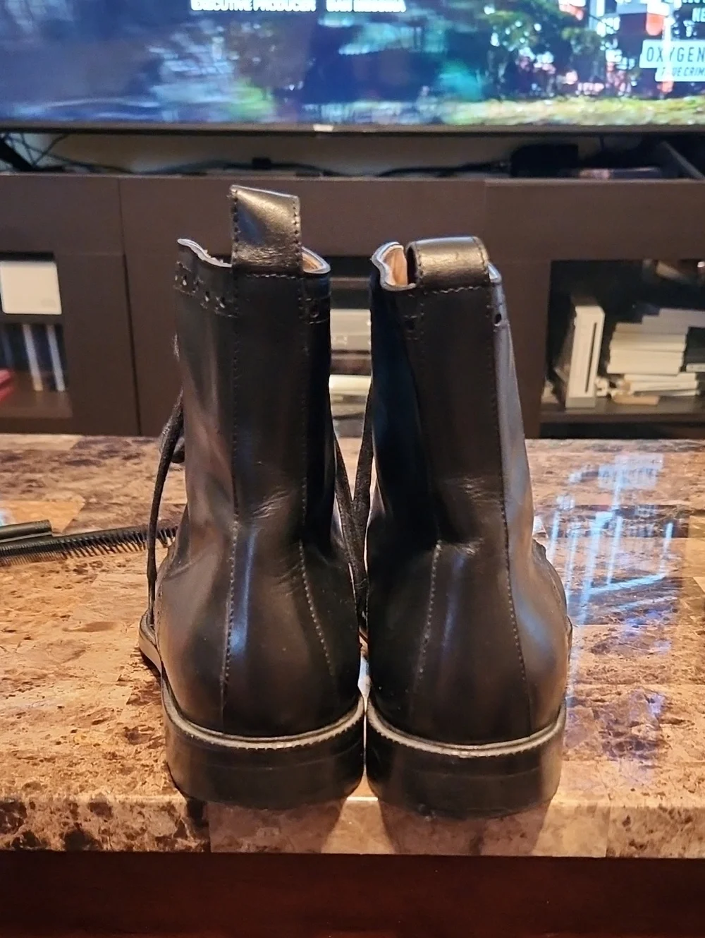 Wall & Water Men's Black Leather Lace-Up Dress Boot